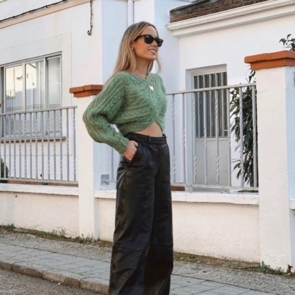 Zara Cable Knit Cropped Scarf Sweater In Green - Picture 2 of 16